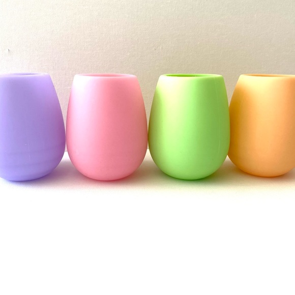 Set of 4 Silicone Wine Glasses-Pastel Colors - Picture 2 of 4